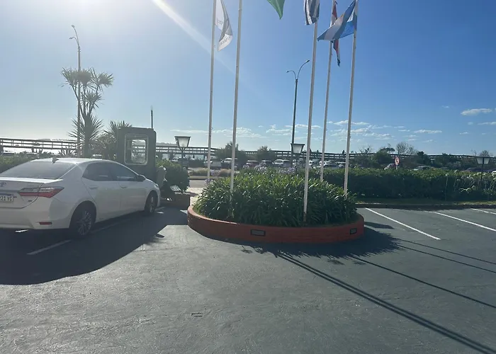 Frente Al Mar Servicio De Playa Playa Mansa A Pasos De Gorlero Y Puerto Garage Limpieza Diaria