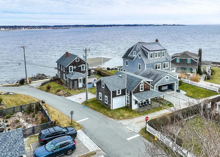 Charming Westbrook Cottage, Steps To Private Beach