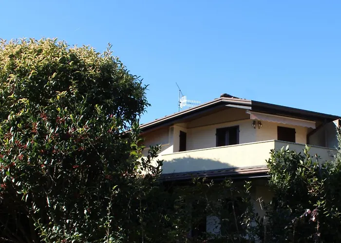 Dijana'S Haus