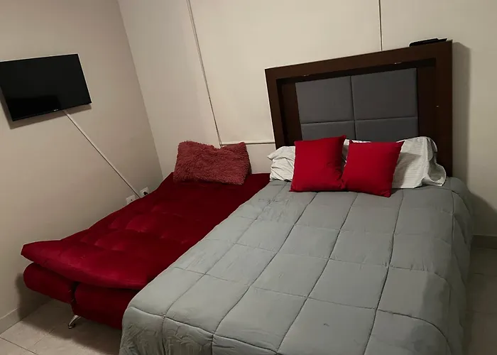 Alojamiento Residencial, Cerca De Tsm