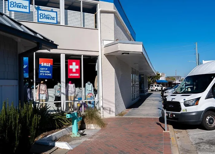 Summer Sands - 204 By Sea Scape Properties