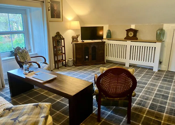 Above & Beyond At Warriston Lodge