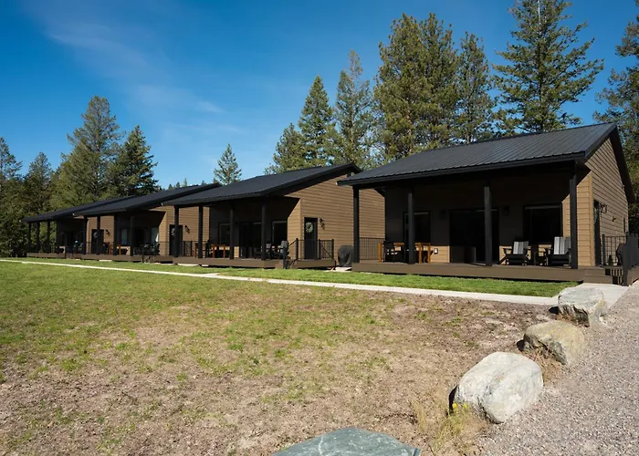 Experience Simple Montana Luxury