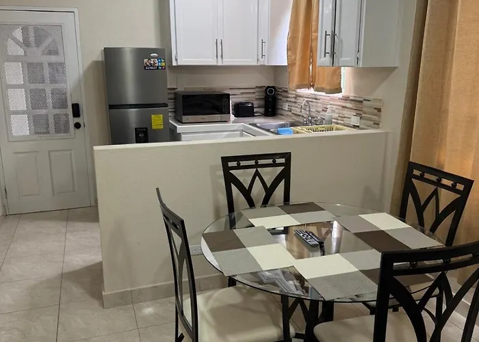 Sakari Apartments