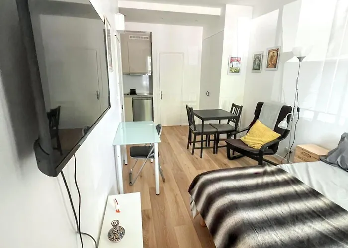 Studio De Charme A Montrouge - 20 M² - Internet Inclus