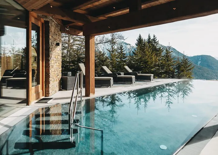 Chalet G12 - Mountain Luxury Apartments By Peak Stay
