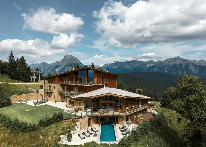 Chalet G12 - Mountain Luxury Apartments By Peak Stay