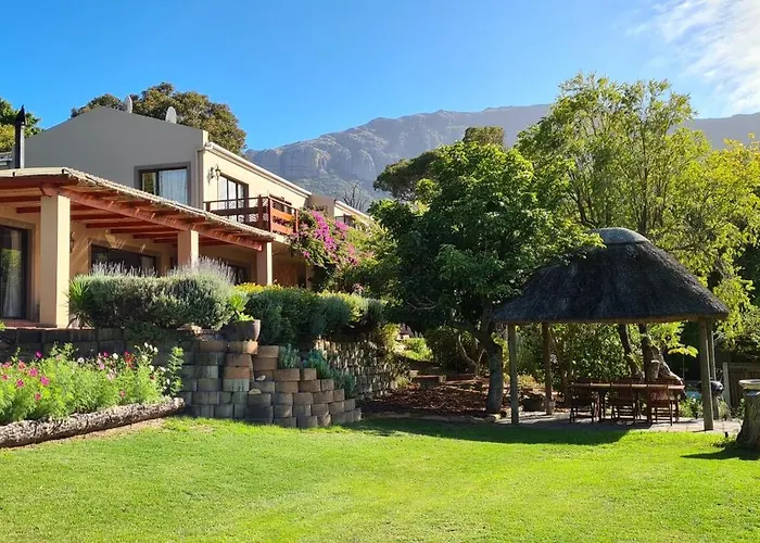 The Salt House Guest House In Hout Bay