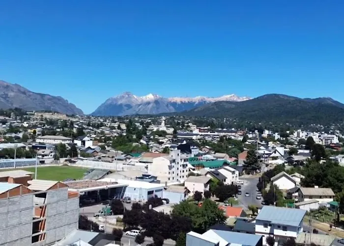 Casa Familiar Zarza Mora