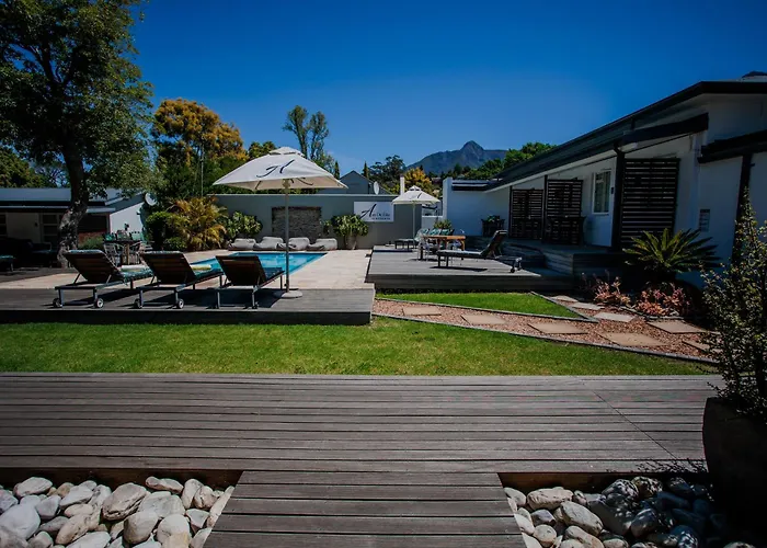 Aan De Eike Guest House