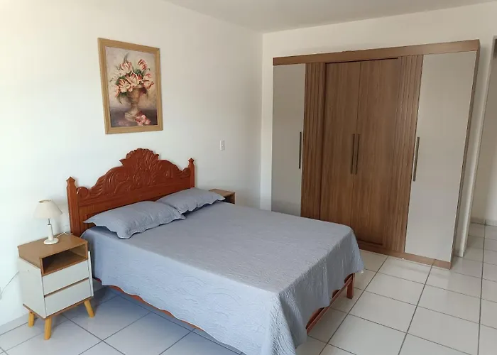 Apartamento no Mar Grosso em Laguna SC.
