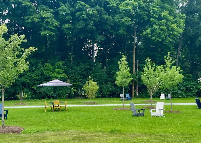 East Rock Inn