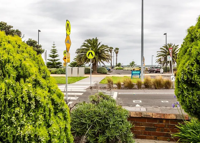 Vaquay The Hamptons In Williamstown