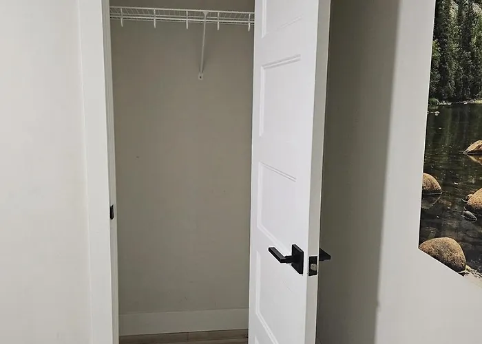 1 Bedroom Apartment With Living Room And Full Washroom To Yourself Alone And A Private Car Park