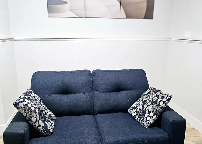 1 Bedroom Apartment With Living Room And Full Washroom To Yourself Alone And A Private Car Park