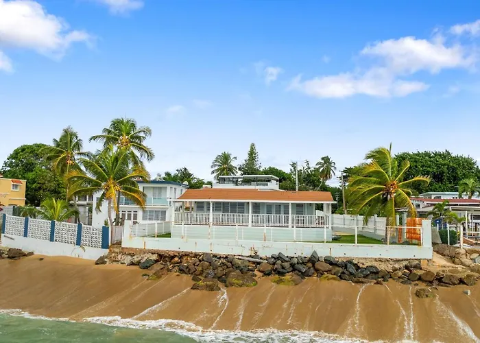Danielas Beachfront House