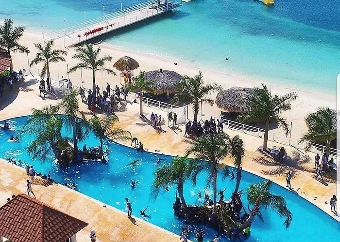 Lux Sea View Camelot Village Discovery Bay