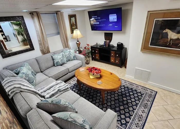 The Cozy Nook Basement Apartment All To Yourself
