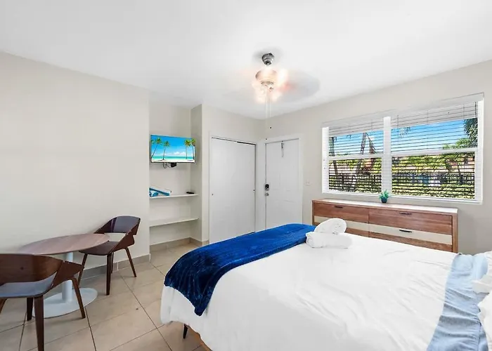 Cozy Studio - Pool In Lake Worth