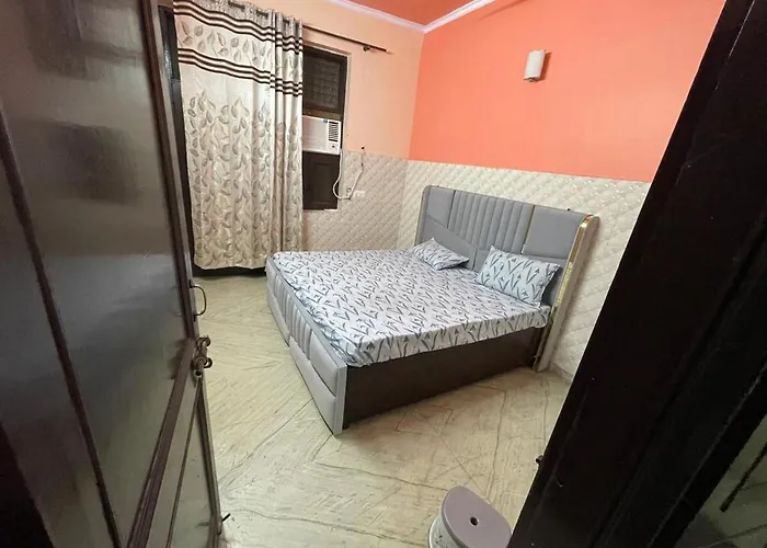 Dollar Guest House