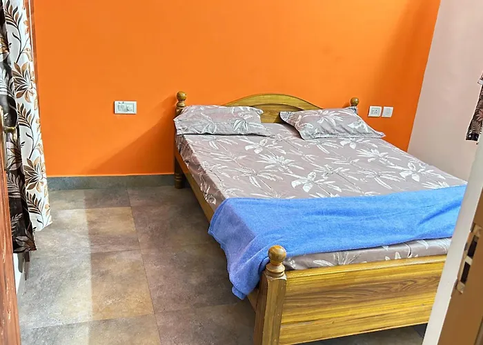 Private Beach Ecr Villa By The Bay - 5 Mins Walk To Beach