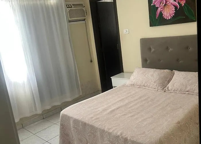 Casa do rio com piscina
