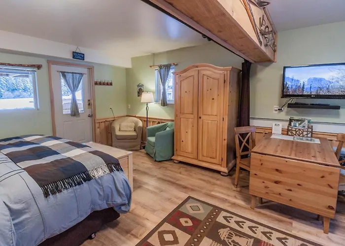 Bear Lake Lodgings