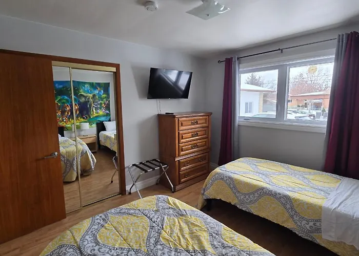 Park Bungalow #4 - Seacliff Beach Suites