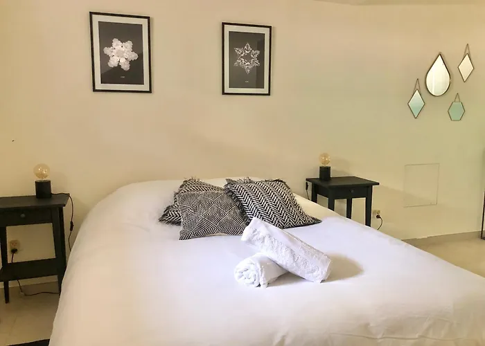 The Hope, Appartement Au Sein D'Une Maison Avec Piscine