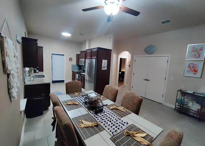 Wonderful, Plush & Luxurious 3 Bed Room Home