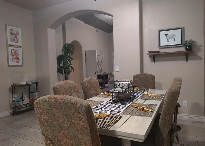 Wonderful, Plush & Luxurious 3 Bed Room Home