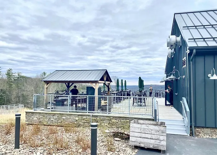 In The Clouds Your Cozy- Lake House
