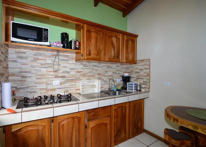 Las Marias Monteverde - Mountain View Cottages & Gardens