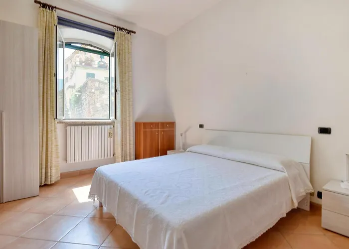 2 Bedroom Awesome Home In Camogli
