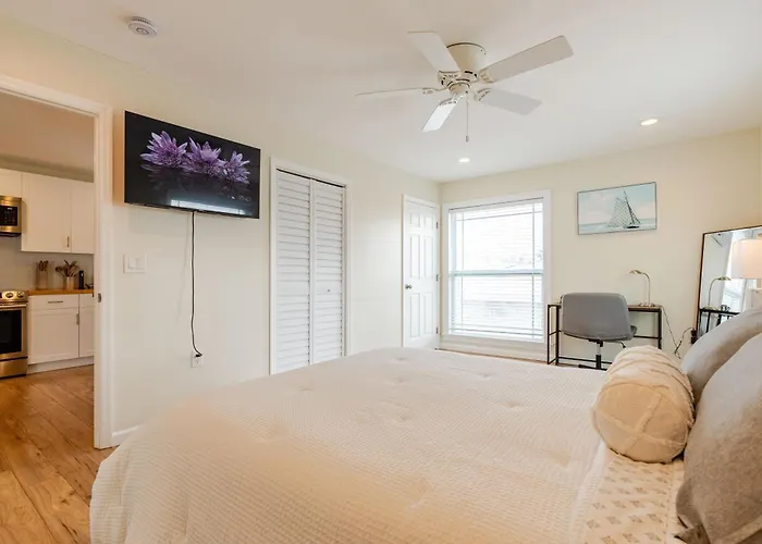 Luxury 2Br Oceanfront Condo With Rooftop Patio, 2 Minute Walk To The Beach!
