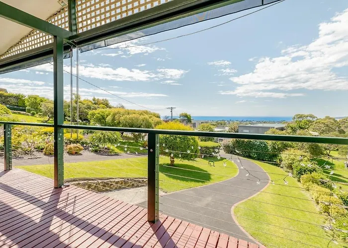 Serenity By Arthurs Seat State Park