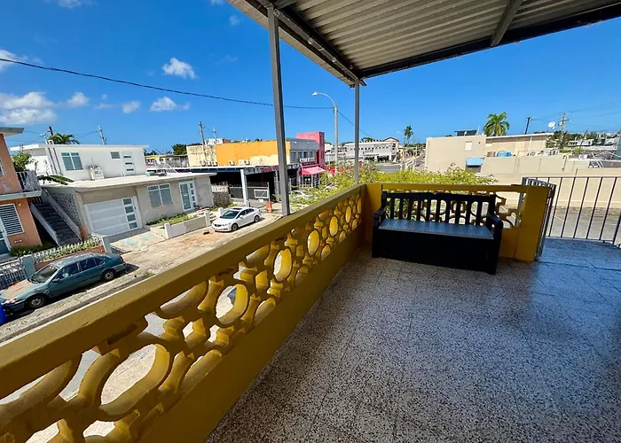 Centric San Juan Apartment With Water Back Up