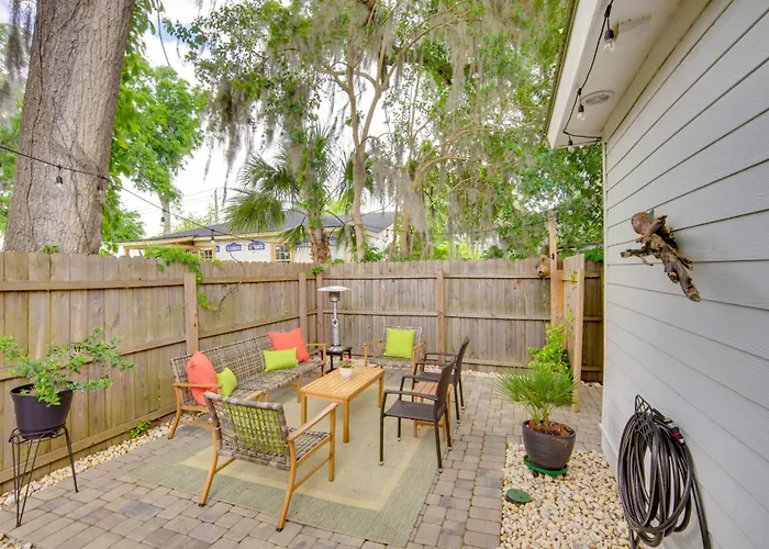 Home In Beaufort Historic District W/ Private Yard
