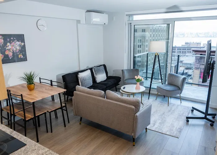 Silverstone Downtown Center Long-Stay Home In Vancouver