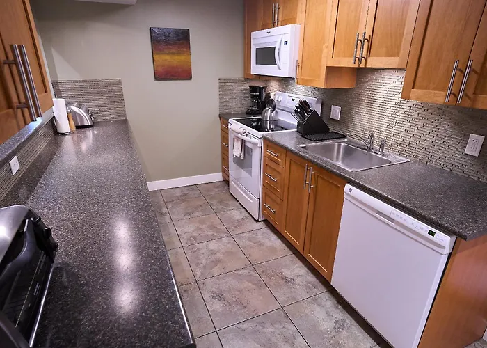 Awesome 2Br In Lynn Valley