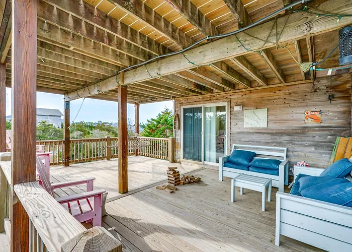Rooftop Deck & Hot Tub: Outer Banks Family Getaway