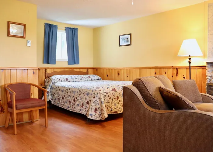 Shining Waters - Ingleside Cottages