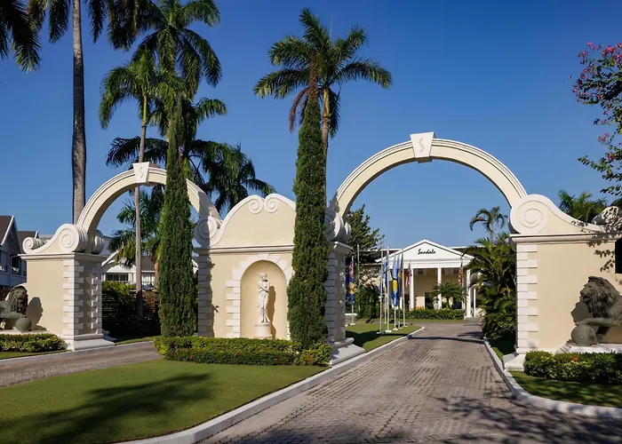 Sandals Royal Caribbean All Inclusive Resort & Private Island - Couples Only (Adults Only)