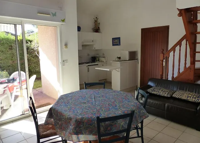 CAPBRETON Résidence LE BOSQUET AUX ECUREUILS Villa avec piscine en copropriété