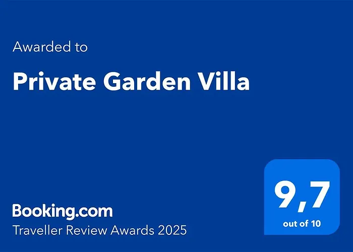 Private Garden Villa With Parking