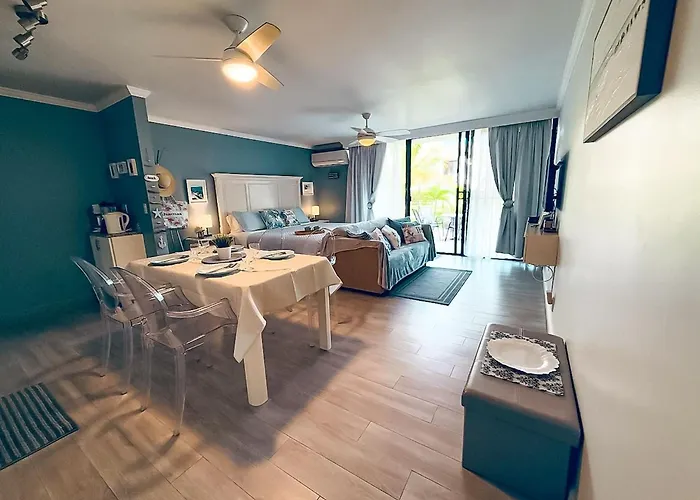 New Stunning Beachfront Condo At The Coral Beach