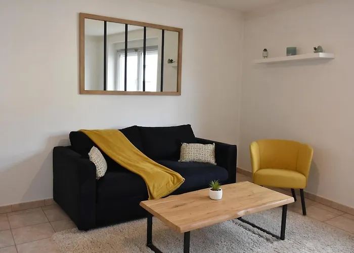 Quiet Apartment Behind Cattenom