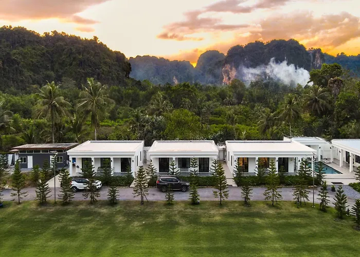 Tarn Villa Krabi