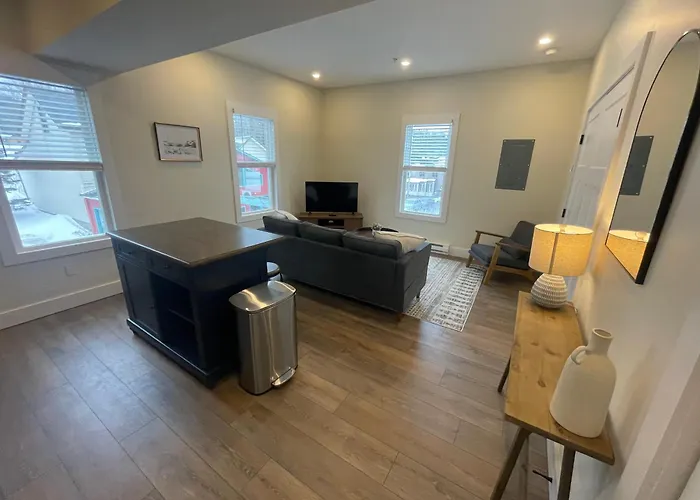 The Innwoods - One Bedroom Apartment