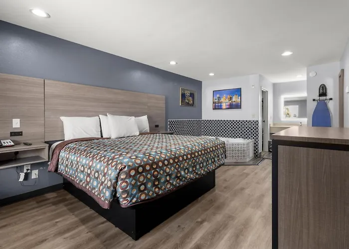 Express Inn & Suites Westwego